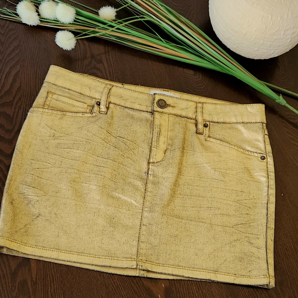 Stylish Tan Denim Skirt